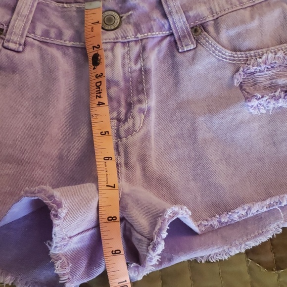 Rue21 distressed jean shorts - Picture 6 of 7